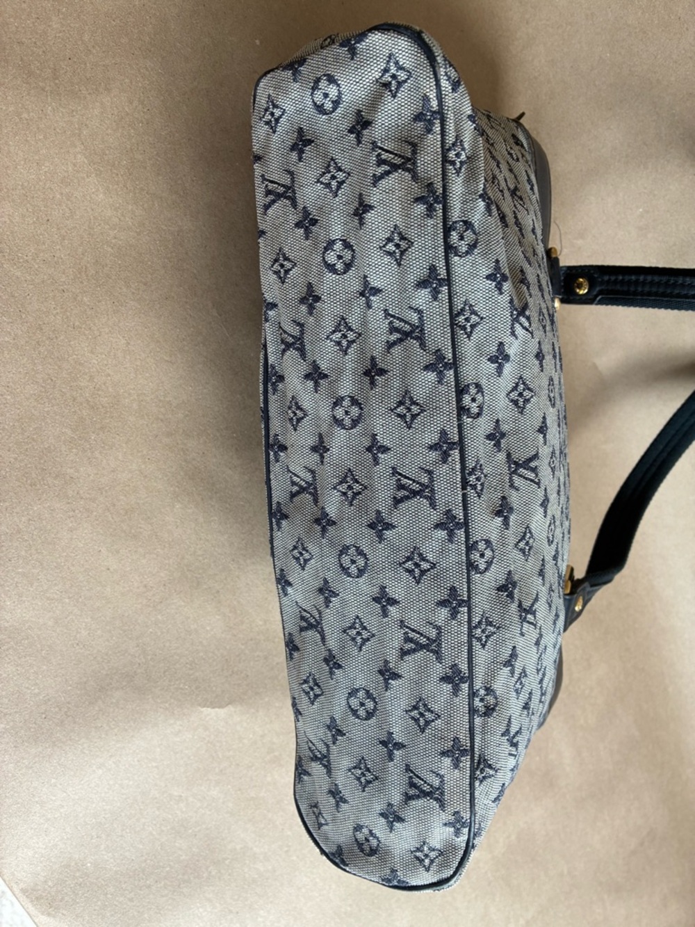 Louis Vuitton Blue Monogram Lin Lucille PM Bag - Picture 3 of 15